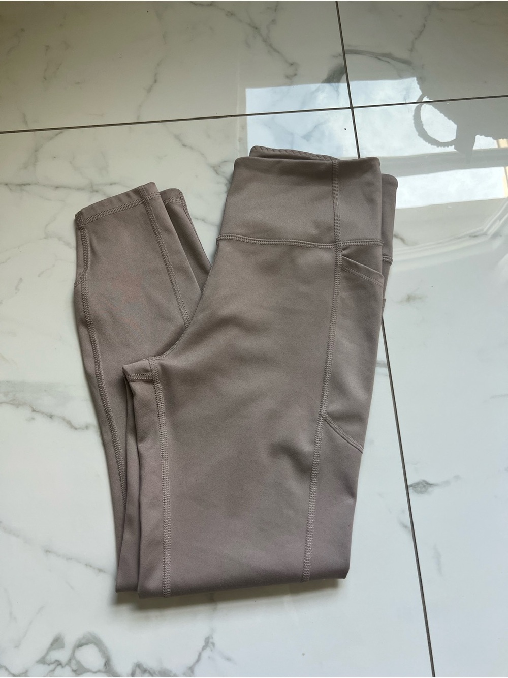 VSX Women’s Taupe Leggings - Everyday Active Bottoms